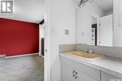 217 Conway Street, Mortlach, SK - Indoor Photo Showing Bathroom