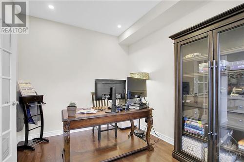 Den off of front foyer with large window ideal for home office - 915 Guinness Crescent, Ottawa, ON - Indoor Photo Showing Office