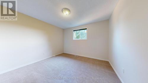 71 Southcott Court, London, ON - Indoor Photo Showing Other Room