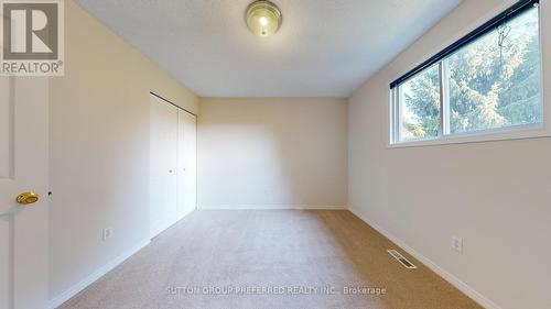 71 Southcott Court, London, ON - Indoor Photo Showing Other Room