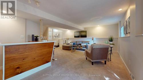 71 Southcott Court, London, ON - Indoor