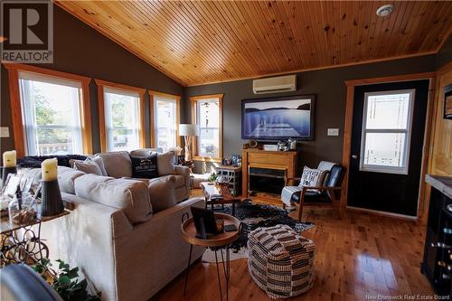 19 Ouellette Lane, New Denmark, NB - Indoor Photo Showing Living Room