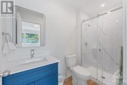 Ensuite Bath - 