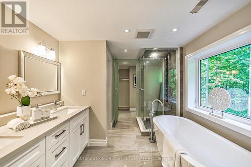 10 Percy Wright Road, Whitchurch-Stouffville, ON - Indoor Photo Showing Bathroom