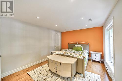 10 Percy Wright Road, Whitchurch-Stouffville, ON - Indoor Photo Showing Bedroom