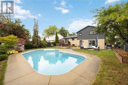 959 Princess Avenue, Sarnia, ON - Outdoor With In Ground Pool With Deck Patio Veranda With Backyard