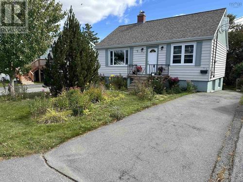 32 Adelaide Avenue, Halifax, NS - Outdoor With Deck Patio Veranda