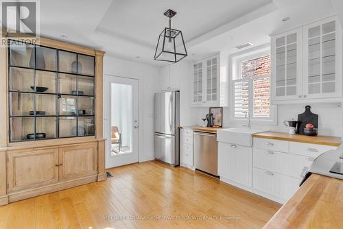 1030 Ossington Avenue, Toronto, ON - Indoor Photo Showing Kitchen