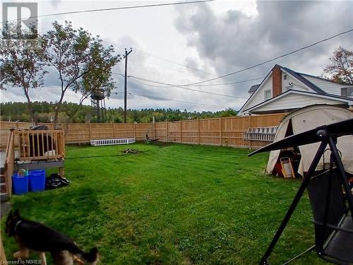 910 John Street, Mattawa, ON - Outdoor With Backyard