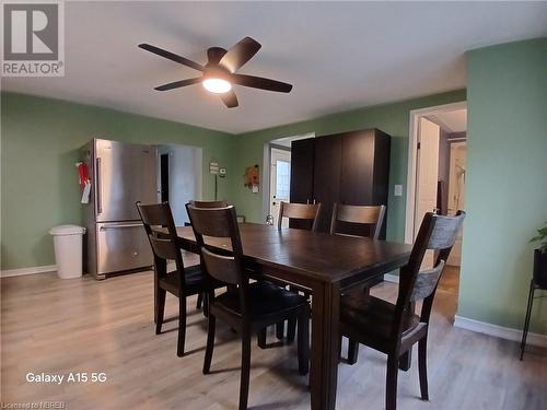 Good size for your get togethers. - 910 John Street, Mattawa, ON - Indoor Photo Showing Dining Room