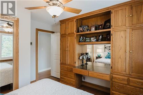 59 Pottawatomie Dr, Southampton, ON - Indoor Photo Showing Bedroom