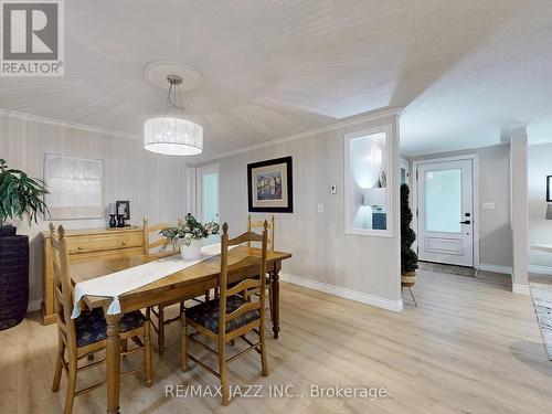 11 Canoe Court, Clarington (Newcastle), ON - Indoor Photo Showing Dining Room