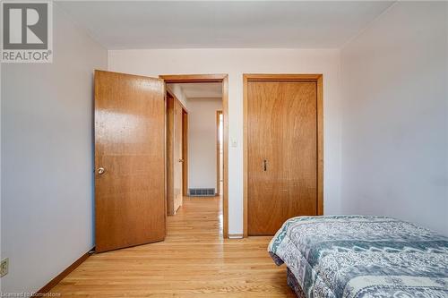 49 Anson Avenue, Hamilton, ON - Indoor Photo Showing Bedroom