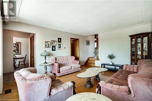 49 Anson Avenue, Hamilton, ON - Indoor Photo Showing Living Room