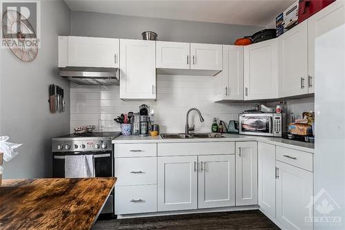 216 John Street N, Arnprior, ON - Indoor Photo Showing Kitchen With Double Sink