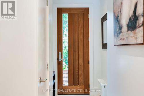 20 Thorncliffe Avenue, Toronto, ON - Indoor Photo Showing Other Room