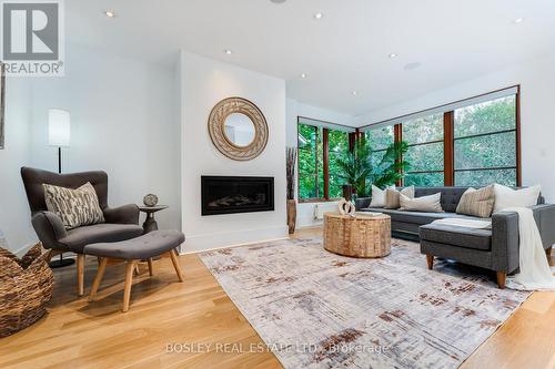 20 Thorncliffe Avenue, Toronto, ON - Indoor Photo Showing Living Room With Fireplace