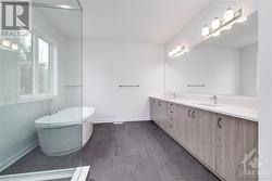 Ensuite - 