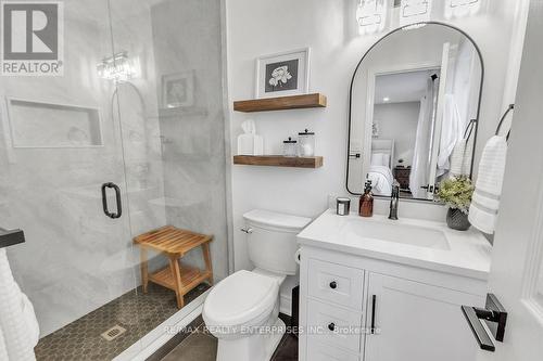 1437 Pinecliff Road, Oakville, ON - Indoor Photo Showing Bathroom