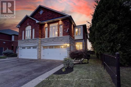 1437 Pinecliff Road, Oakville, ON - Outdoor With Facade