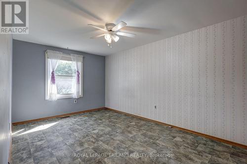 67 Lois Avenue, St. Thomas, ON - Indoor Photo Showing Other Room