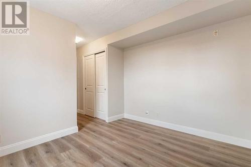 701, 733 14 Ave  Sw, Calgary, AB - Indoor Photo Showing Other Room