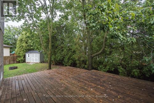 577 Hayward Crescent, Milton, ON - Outdoor With Deck Patio Veranda