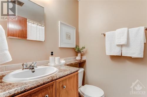 1979 Richardson Side Road, Ottawa, ON - Indoor Photo Showing Bathroom