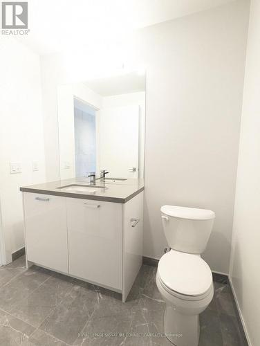 322 - 195 Mccaul Street, Toronto, ON - Indoor Photo Showing Bathroom