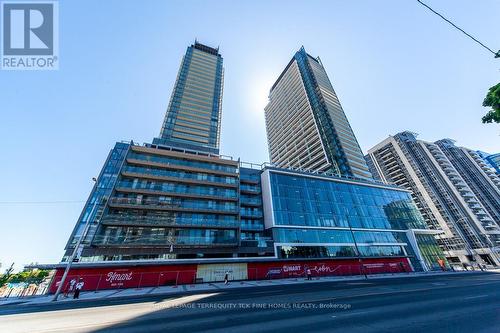 S1509 - 8 Olympic Garden Drive, Toronto, ON - Outdoor With Facade