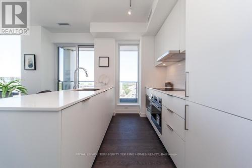 S1509 - 8 Olympic Garden Drive, Toronto, ON - Indoor Photo Showing Kitchen