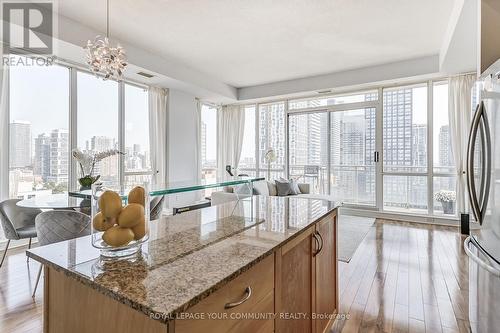 Sph2001 - 220 Victoria Street, Toronto, ON - Indoor Photo Showing Kitchen