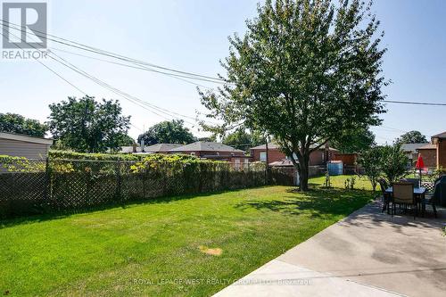 105 Rustic Road, Toronto, ON - Outdoor