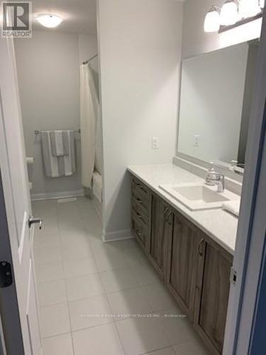 546 Anchor Circle, Ottawa, ON - Indoor Photo Showing Bathroom