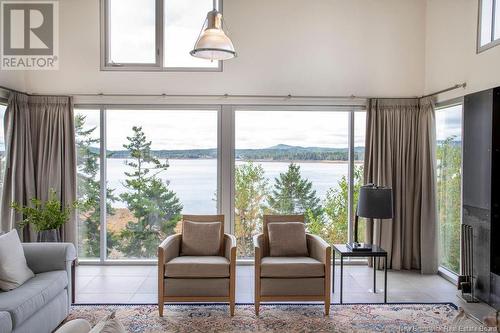 44 Foster Road, Bocabec, NB - Indoor Photo Showing Living Room