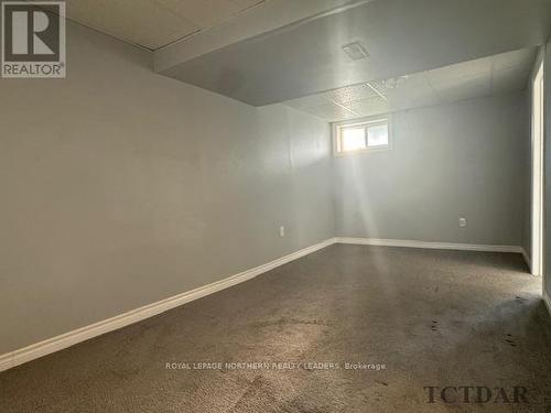 129 Front Street, Timmins, ON - Indoor Photo Showing Other Room