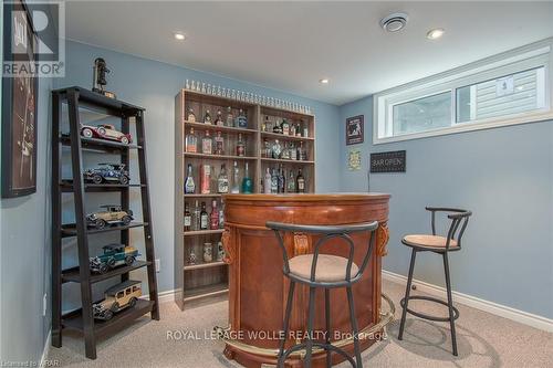 5 Shea Crescent, Kitchener, ON - Indoor