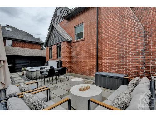 396 Holland Avenue, Ottawa, ON 