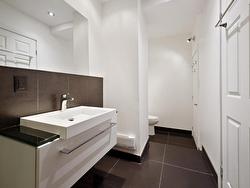 Ensuite bathroom - 