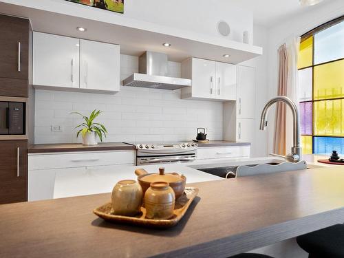 Kitchen - 2139 Rue Beaudry, Montréal (Ville-Marie), QC - Indoor Photo Showing Kitchen With Upgraded Kitchen