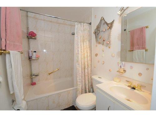 Salle de bains - 900 Rue Picard, Brossard, QC - Indoor Photo Showing Bathroom