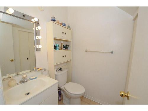 Salle d'eau - 900 Rue Picard, Brossard, QC - Indoor Photo Showing Bathroom