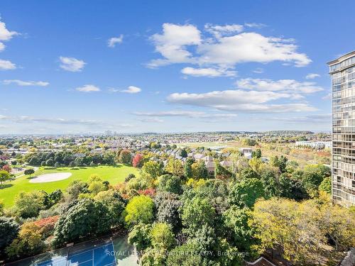 1411-45 Kingsbridge Garden Circ, Mississauga, ON - Outdoor With View