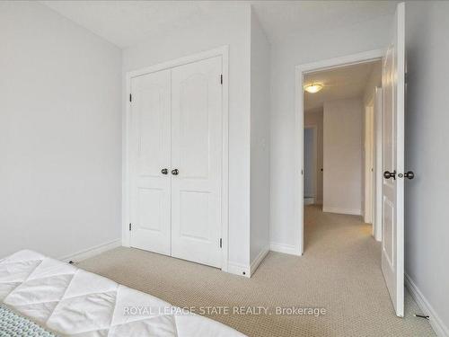 57 Marina Point Cres, Hamilton, ON - Indoor Photo Showing Bedroom