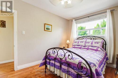 58 Fairglen Avenue, Brampton, ON - Indoor Photo Showing Bedroom