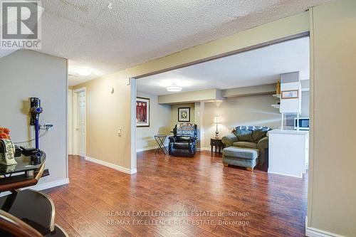 58 Fairglen Avenue, Brampton, ON - Indoor