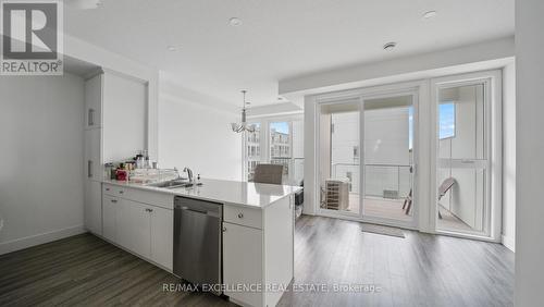 7 - 234 Edgevalley Road, London, ON - Indoor Photo Showing Kitchen