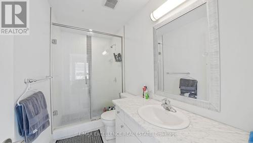 7 - 234 Edgevalley Road, London, ON - Indoor Photo Showing Bathroom