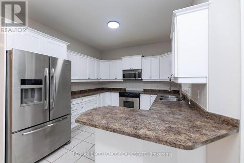 51 Stollar Boulevard, Barrie, ON - Indoor Photo Showing Kitchen With Double Sink