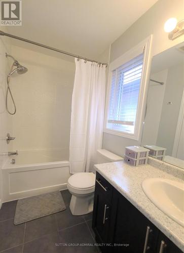 282 Dalgleish Trail, Hamilton, ON - Indoor Photo Showing Bathroom